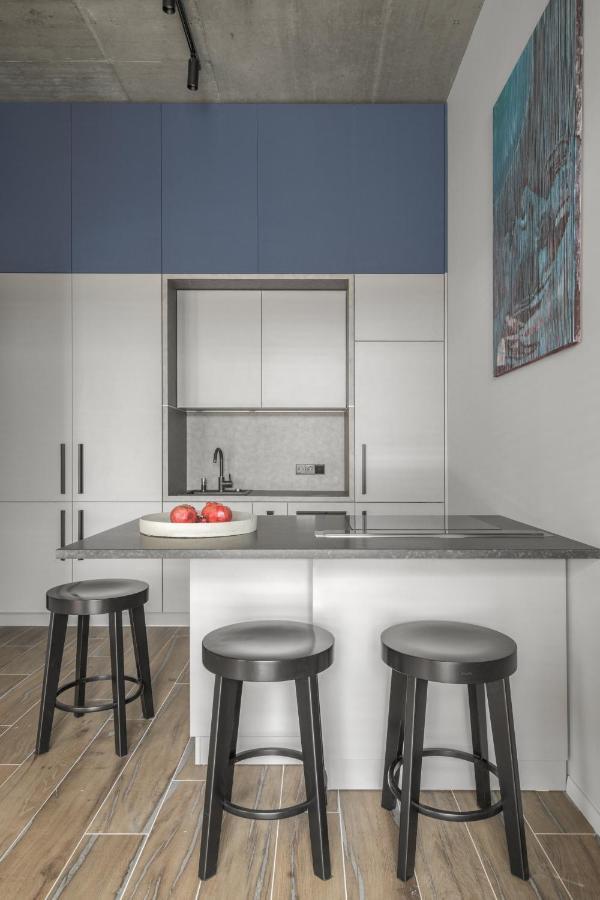 Ivis House Modern Apartment In Vilnius Old Town With Balcony Exterior photo